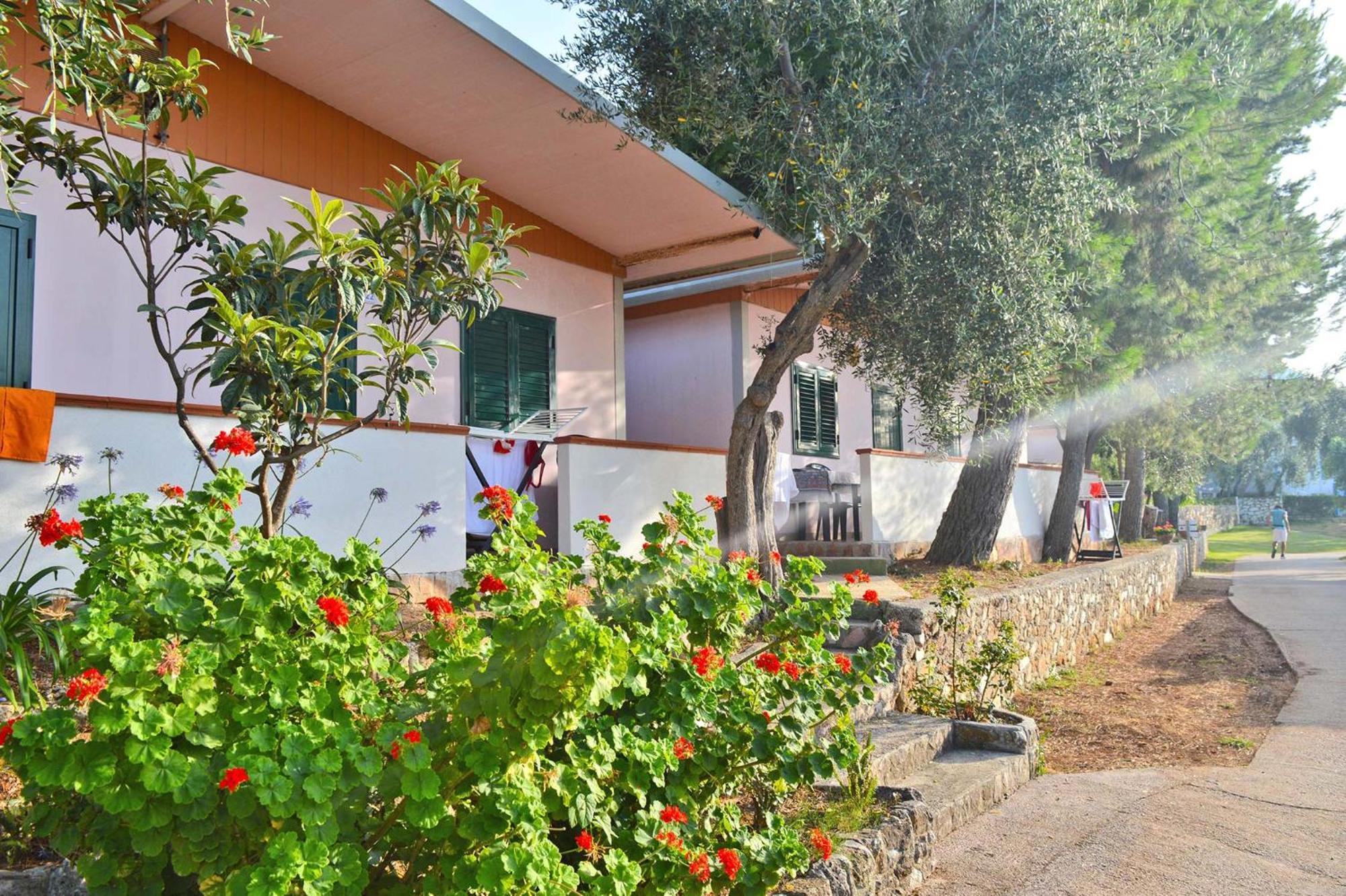 Villaggio Uliveto Роди Гарганико Екстериор снимка
